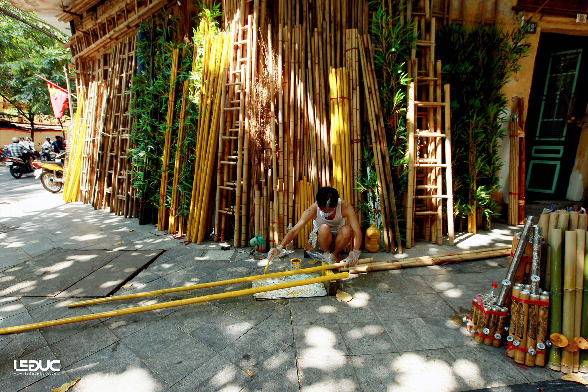 Nghề xưa trên phố cổ,